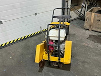 Euro shatal cs453 betonzaag - afbeelding 2 van  4