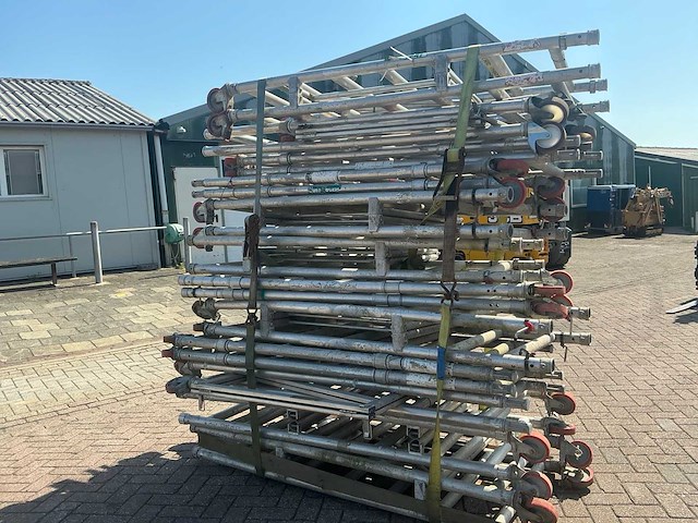 Euro towers low level klikfold rolsteiger (12x) - afbeelding 4 van  10