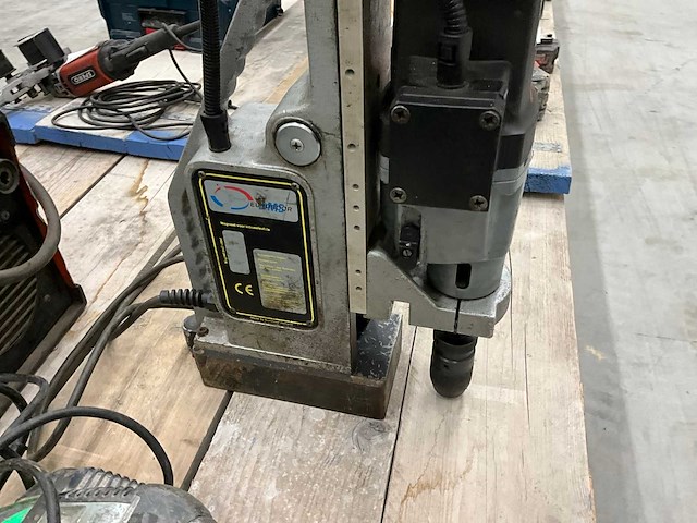 Euroboor 100/3 magnetische boormachine - afbeelding 4 van  7