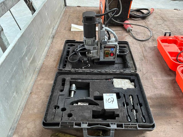 Euroboor eco 32 magnetische boormachine - afbeelding 1 van  2