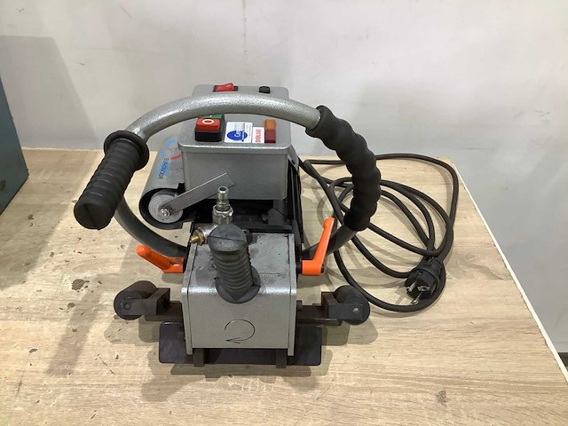 Euroboor lkf.200 laskant freesmachine - afbeelding 5 van  10