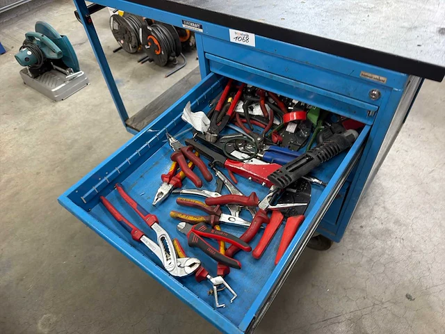 Eurocraft gereedschapswagen met inhoud - afbeelding 4 van  6