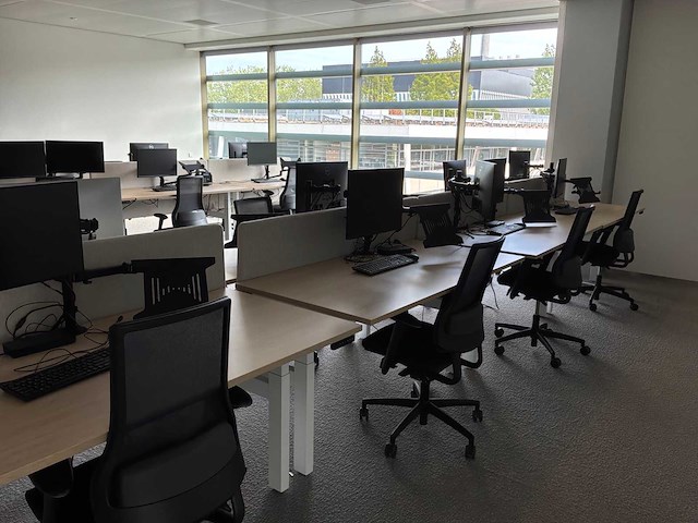 Eurodesk duo elektrisch hoogteverstelbaar bureau (5x) - afbeelding 2 van  10
