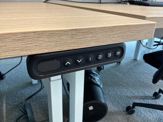 Eurodesk duo elektrisch hoogteverstelbaar bureau (5x) - afbeelding 9 van  12