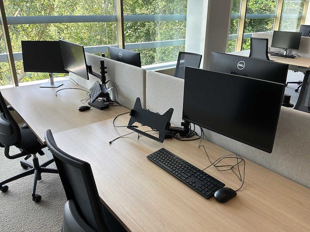 Eurodesk duo elektrisch hoogteverstelbaar bureau (8x) - afbeelding 2 van  9
