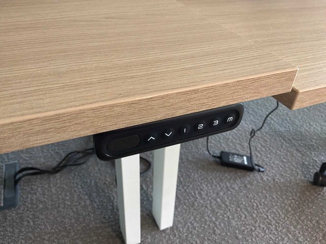 Eurodesk duo elektrisch hoogteverstelbaar bureau (8x) - afbeelding 6 van  9
