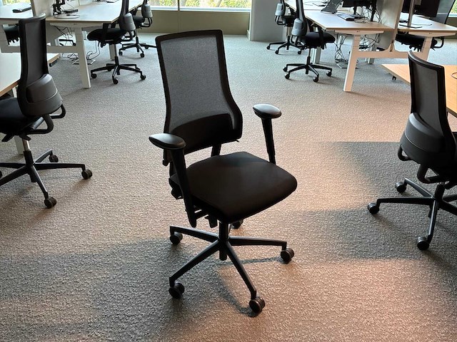 Eurodesk duo elektrisch hoogteverstelbaar bureau (8x) - afbeelding 8 van  9