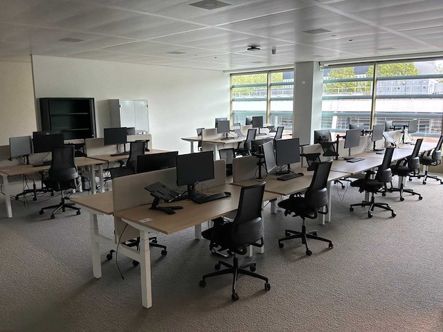 Eurodesk duo elektrisch in hoogte verstelbaar bureau (9x) - afbeelding 1 van  10