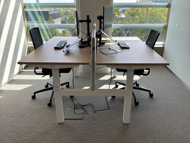 Eurodesk duo elektrisch in hoogte verstelbaar bureau - afbeelding 4 van  10