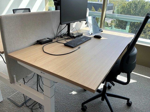 Eurodesk duo elektrisch in hoogte verstelbaar bureau - afbeelding 5 van  10