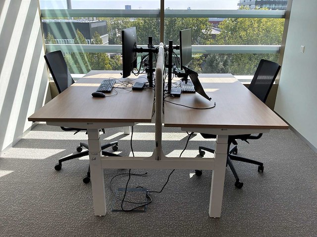 Eurodesk duo elektrisch in hoogte verstelbaar bureau - afbeelding 4 van  10
