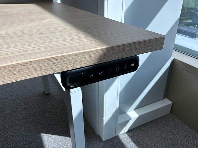 Eurodesk duo elektrisch in hoogte verstelbaar bureau - afbeelding 6 van  10