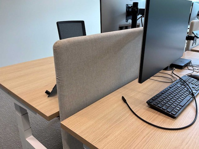 Eurodesk duo elektrische hoogteverstelbare bureaus (3x) - afbeelding 9 van  12