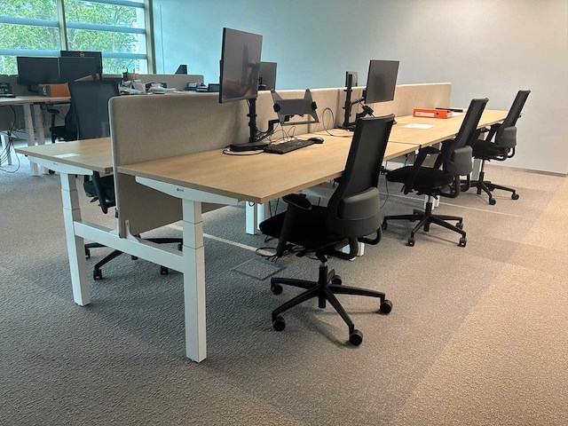 Eurodesk duo elektrische hoogteverstelbare bureaus (3x) - afbeelding 1 van  6