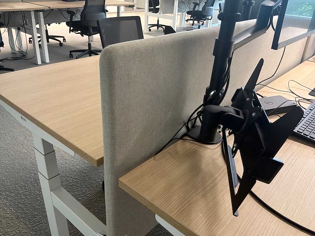 Eurodesk duo elektrische in hoogte verstelbare bureaus (4x) - afbeelding 2 van  3