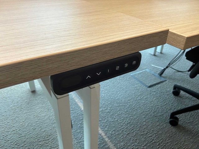 Eurodesk duo elektrische in hoogte verstelbare bureaus (4x) - afbeelding 5 van  7
