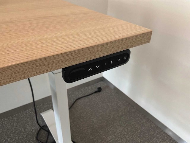 Eurodesk elektrisch in hoogte verstelbaar bureau (4x) - afbeelding 4 van  9