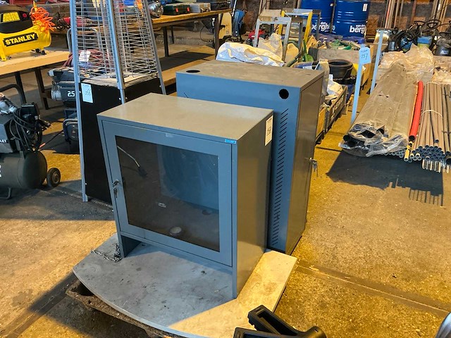 Eurokraft werkplaatskast (2x) - afbeelding 1 van  7