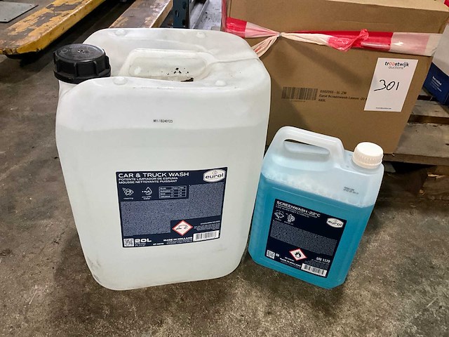 Eurol ruitenwisservloeistof & autowasmiddel - afbeelding 1 van  3