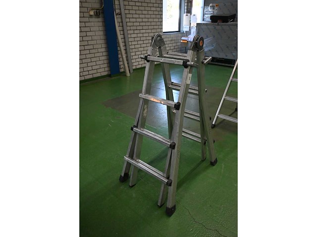 Euroline 4x4 vouwladder - afbeelding 2 van  4