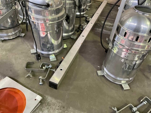 Eurolite 64 par-spot (16x) - afbeelding 5 van  5