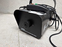Eurolite n-19 rookmachine - afbeelding 2 van  3