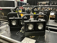 Eurolite x2 audience blinder (12x) - afbeelding 1 van  8