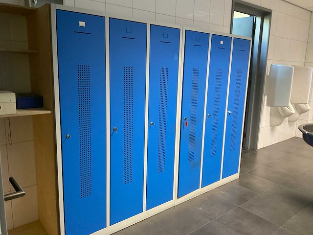 Eurolocks lockerkast (2x) - afbeelding 1 van  6