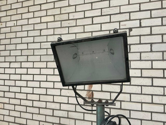 Eurolux 200 bouwlamp op statief (4x) - afbeelding 9 van  13