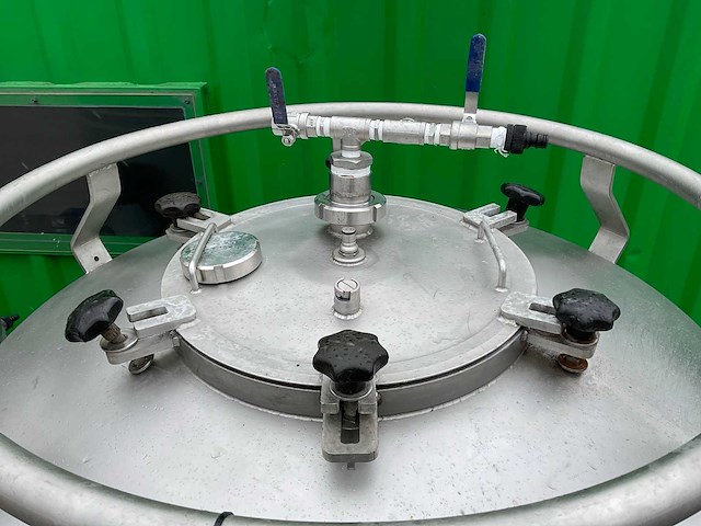 Eurolux biertank 1000ltr (2x) - afbeelding 9 van  9