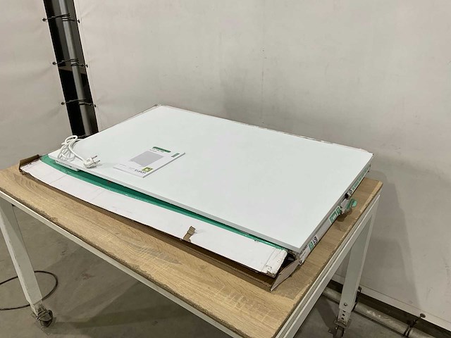 Eurom - e-infrared 800 wifi - infrarood paneel - afbeelding 1 van  7