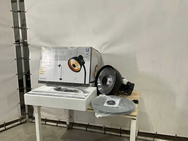 Eurom - sunset 2000 - terrasverwarming - afbeelding 1 van  8