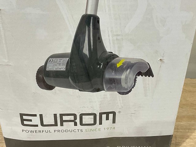 Eurom - weed cleaner 400 watt - elektrische onkruid borstel (5x) - afbeelding 8 van  9