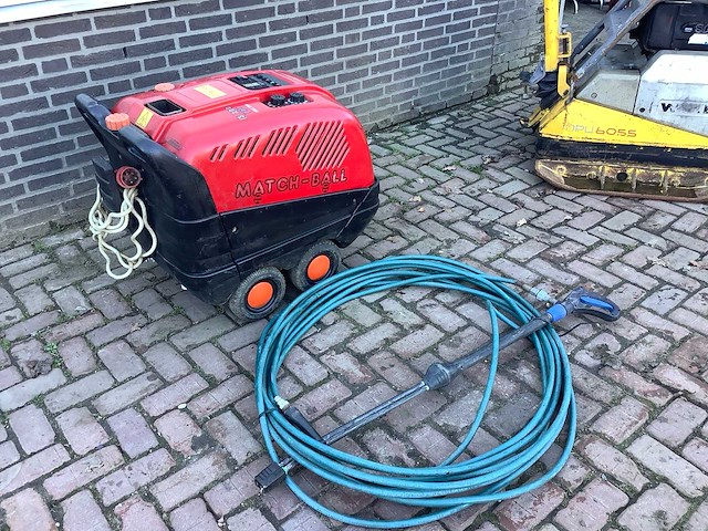 Eurom 13-200 warm water hogedrukreiniger - afbeelding 2 van  3