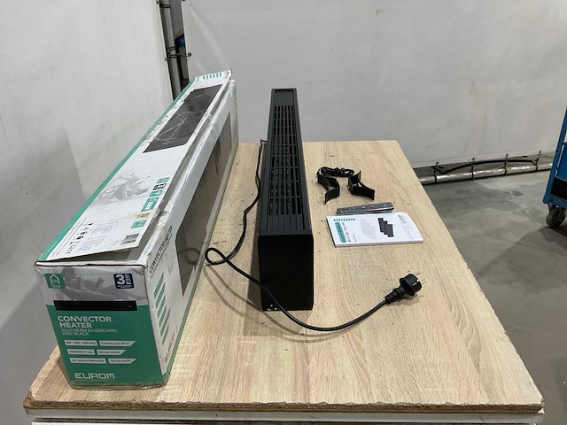 Eurom alutherm baseboard 2000 black convector verwarming - afbeelding 3 van  7
