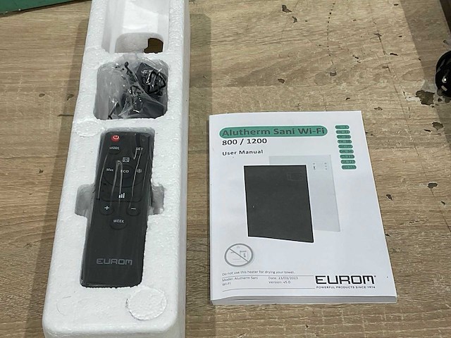 Eurom alutherm sani 800 wifi black badkamer verwarming - afbeelding 6 van  7