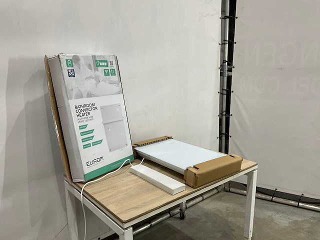 Eurom alutherm sani verre 1200 wifi badkamer verwarming - afbeelding 2 van  7