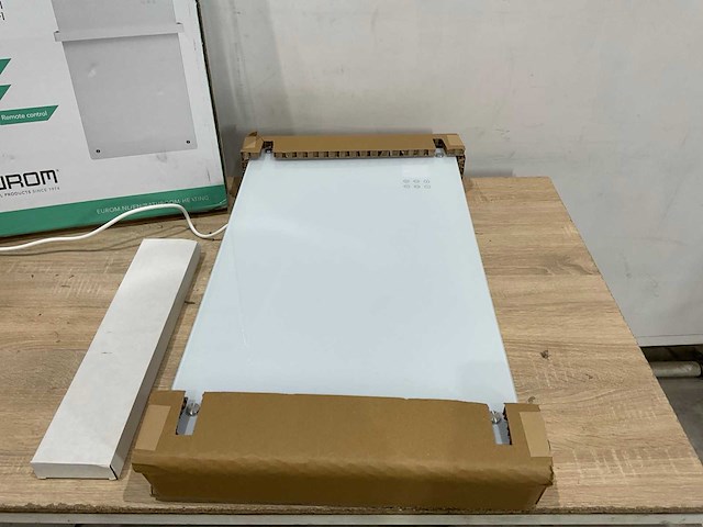 Eurom alutherm sani verre 1200 wifi badkamer verwarming - afbeelding 4 van  7