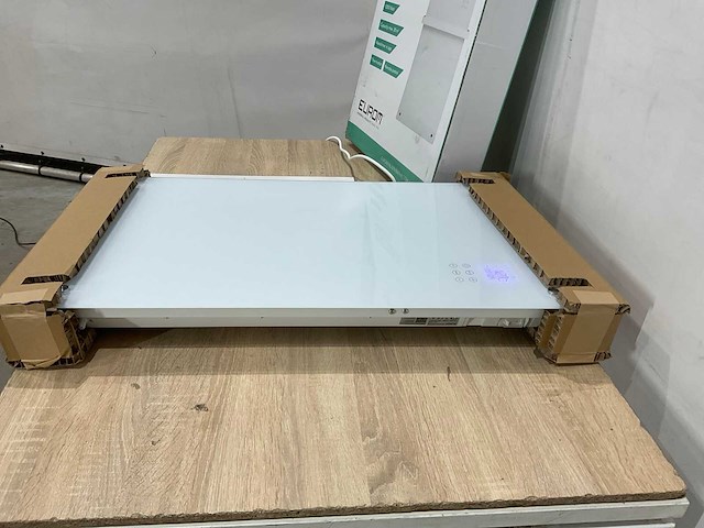 Eurom alutherm sani verre 1200 wifi badkamer verwarming - afbeelding 5 van  7