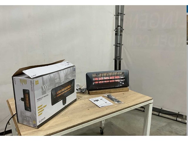 Eurom q-time 2000 terrasverwarming - afbeelding 1 van  5