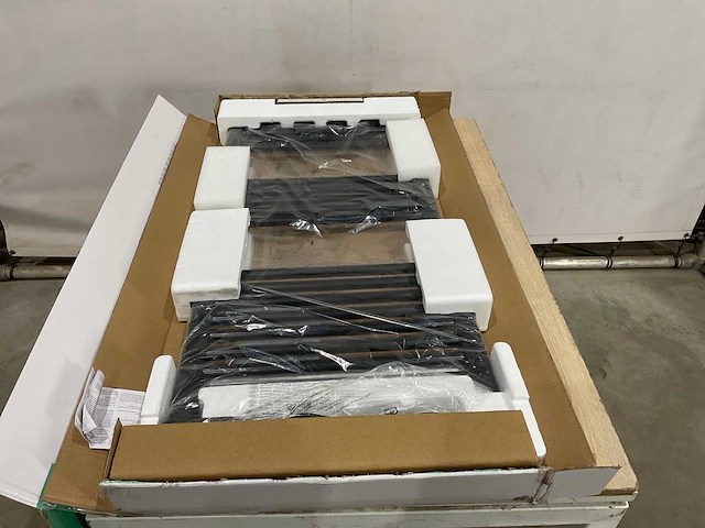 Eurom sani bathroom radiator 800 wifi black badkamer radiator - afbeelding 3 van  7