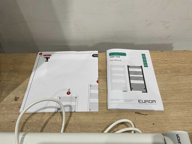 Eurom sani towel 500 white badkamer radiator - afbeelding 6 van  7