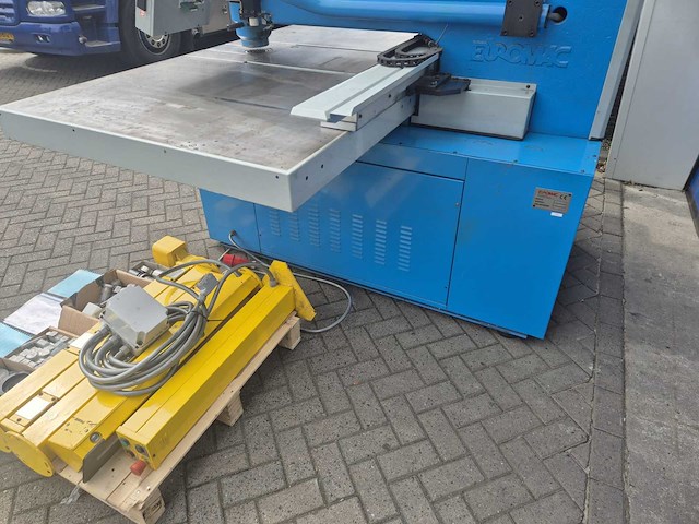 Euromac - cx 750/30 - ponsmachine - afbeelding 5 van  27