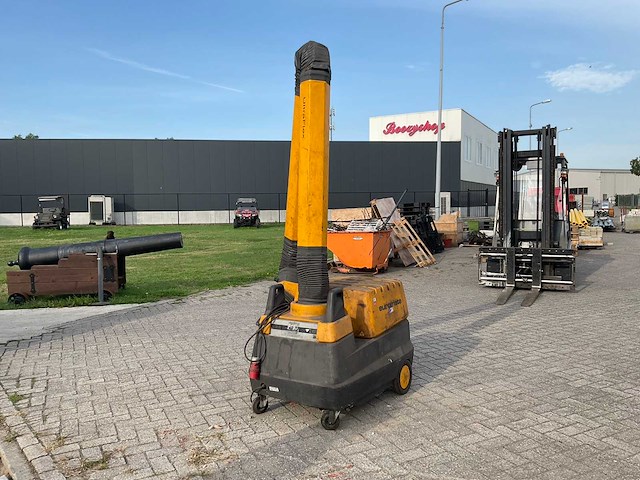 Euromast ultraflex 4 lasdampafzuiginstallatie - afbeelding 3 van  7