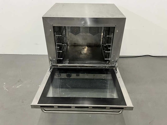 Euromax - briogrill - heteluchtoven - afbeelding 6 van  7