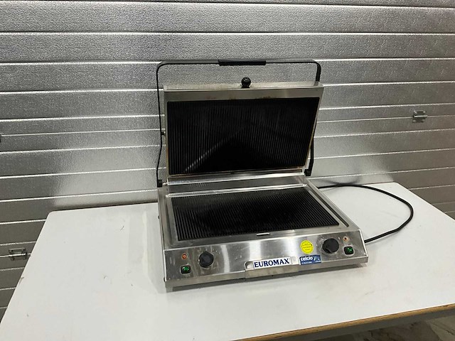 Euromax 171181 panini grill - afbeelding 1 van  8