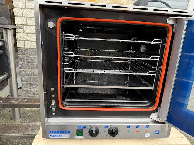 Euromax ongebruikt - oven - heteluchtoven - afbeelding 2 van  2
