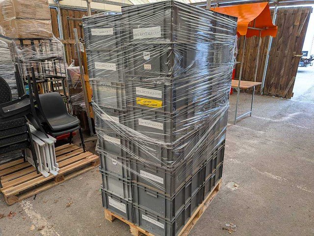 Euronorm - stacking crates (32x) - afbeelding 1 van  4