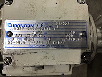 Euronorm nmrv 030/19/63b-4 elektromotor en frequentieregelaar - afbeelding 2 van  3