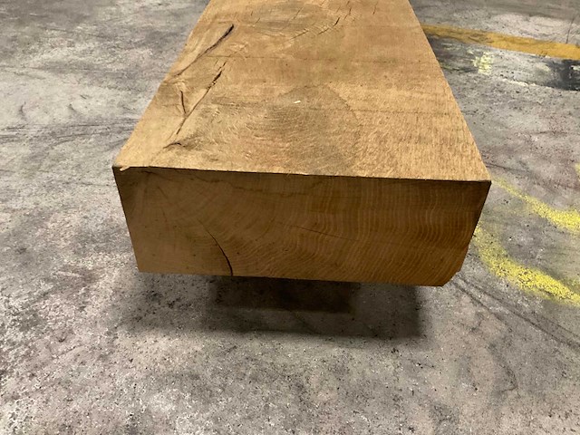 Europees eiken balk 130x300 mm - afbeelding 4 van  5